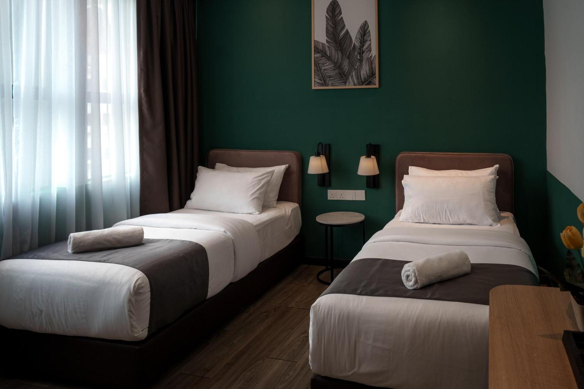 Deluxe Twin Room